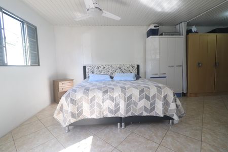 Casa à venda com 150m², 2 quartos e 2 vagasSuíte