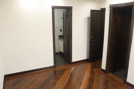 Apartamento à venda com 254m², 3 quartos e 3 vagasSuíte 1