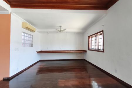 Casa para alugar com 450m², 4 quartos e 8 vagasSala de Estar