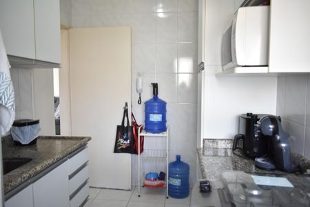 Apartamento à venda com 60m², 2 quartos e 1 vagaCozinha
