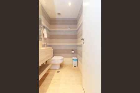 Apartamento à venda com 340m², 4 quartos e 4 vagasLavabo