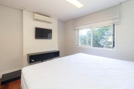 Apartamento à venda com 340m², 4 quartos e 4 vagasSuíte 3