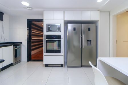 Apartamento à venda com 340m², 4 quartos e 4 vagasCozinha