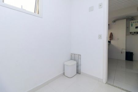 Apartamento à venda com 340m², 4 quartos e 4 vagasÁrea de Serviço - Quarto