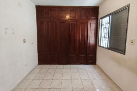 Quarto 1 de apartamento para alugar com 2 quartos, 80m² em Vila Marieta, Campinas
