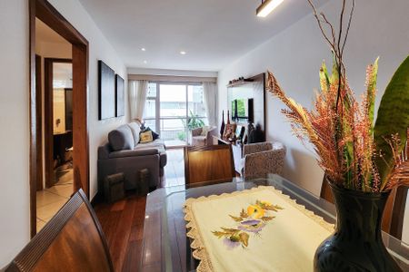 Apartamento à venda com 130m², 3 quartos e 2 vagasSala 