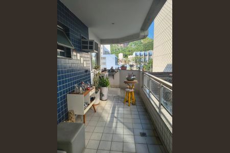 Apartamento à venda com 130m², 3 quartos e 1 vaga