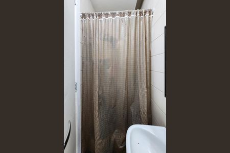 Apartamento à venda com 130m², 3 quartos e 2 vagasBanheiro de Serviço 