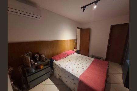 Apartamento à venda com 3 quartos, 130m² em Grajaú, Rio de Janeiro