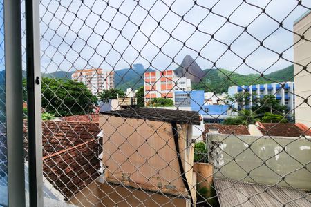 Apartamento à venda com 130m², 3 quartos e 2 vagasVista da Suíte 