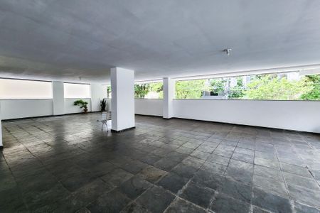 Apartamento à venda com 130m², 3 quartos e 2 vagasÁrea Comum 