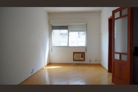 Studio de kitnet/studio para alugar com 1 quarto, 30m² em Azenha, Porto Alegre