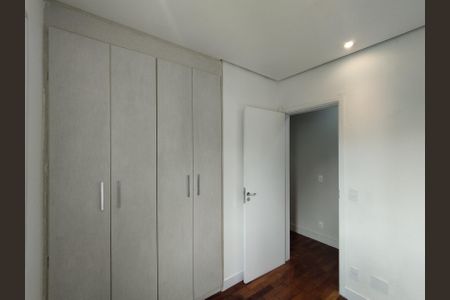 Apartamento para alugar com 131m², 3 quartos e 1 vagaQuarto 1