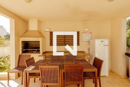 Apartamento para alugar com 131m², 3 quartos e 1 vagaÁrea comum