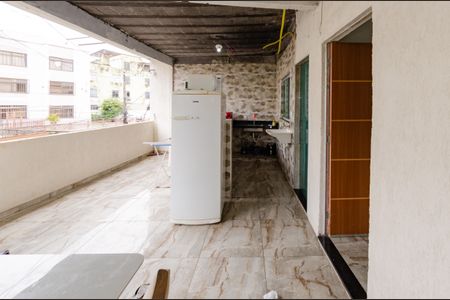 Casa para alugar com 80m², 2 quartos e sem vagaÁrea comum