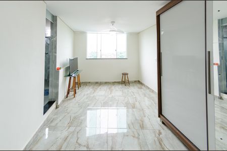 Suíte de casa para alugar com 2 quartos, 80m² em Gameleira, Belo Horizonte