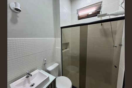 Casa à venda com 50m², 2 quartos e 2 vagasBanheiro