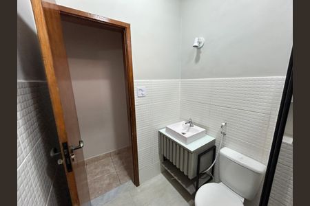Casa à venda com 50m², 2 quartos e 2 vagasBanheiro