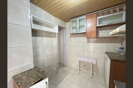 Casa à venda com 50m², 2 quartos e 2 vagasCozinha