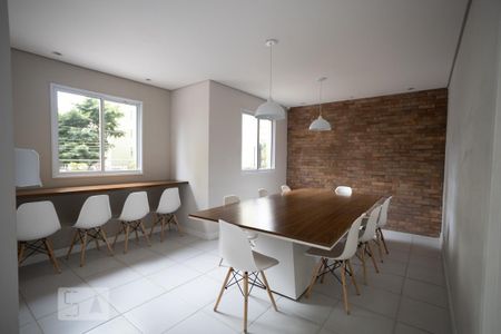 Apartamento à venda com 40m², 2 quartos e sem vagaÁrea comum - Salão de festas