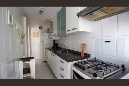 Apartamento para alugar com 94m², 2 quartos e 1 vagaCozinha e Área de Serviço