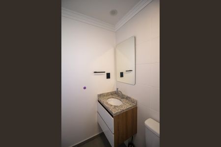 Banheiro de apartamento para alugar com 2 quartos, 61m² em Jardim Saira, Sorocaba