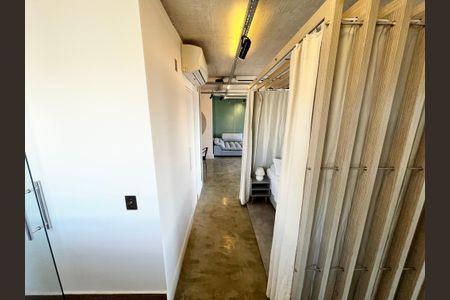 Apartamento à venda com 70m², 1 quarto e 1 vaga Apartamento à venda com 70m², 1 quarto e 1 vagaSala/Quarto