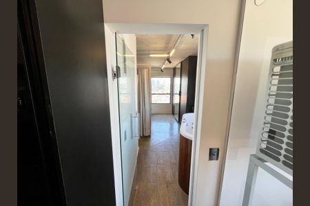 Apartamento à venda com 70m², 1 quarto e 1 vaga Apartamento à venda com 70m², 1 quarto e 1 vagaCozinha e Área de Serviço