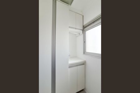 Apartamento à venda com 75m², 2 quartos e 2 vagas Apartamento à venda com 75m², 2 quartos e 2 vagasÁrea de Serviço