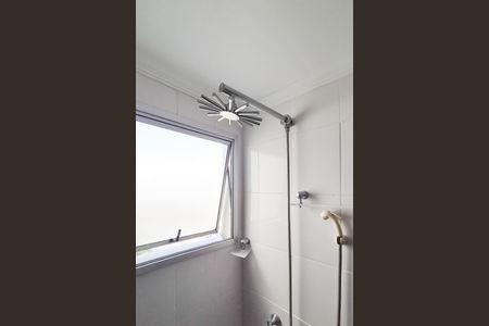 Apartamento à venda com 75m², 2 quartos e 2 vagas Apartamento à venda com 75m², 2 quartos e 2 vagasBanheiro da Suíte