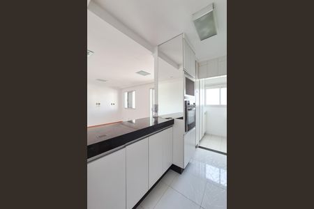 Apartamento à venda com 75m², 2 quartos e 2 vagas Apartamento à venda com 75m², 2 quartos e 2 vagasCozinha