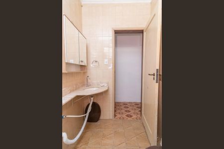 Casa à venda com 160m², 3 quartos e 2 vagasBanheiro Social