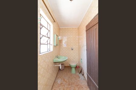 Casa à venda com 160m², 3 quartos e 2 vagasBanheiro da Suíte