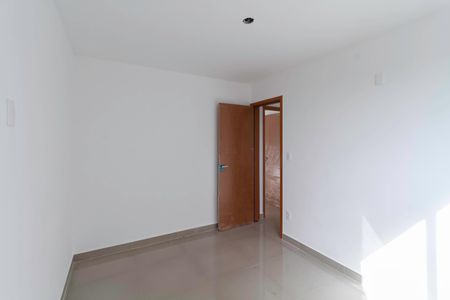 Apartamento à venda com 53m², 2 quartos e 1 vagaQuarto 2