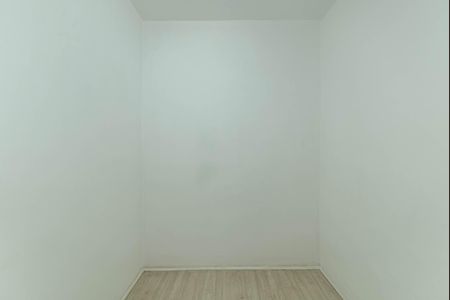 Apartamento à venda com 77m², 2 quartos e 1 vagaArea de Serviço