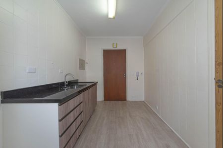Apartamento à venda com 77m², 2 quartos e 1 vagaCozinha