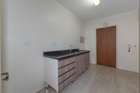 Apartamento à venda com 77m², 2 quartos e 1 vagaCozinha