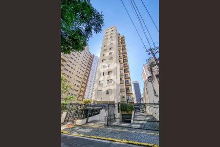 Apartamento à venda com 77m², 2 quartos e 1 vagaFachada