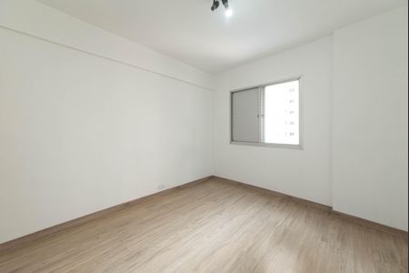 Apartamento à venda com 77m², 2 quartos e 1 vagaQuarto 2