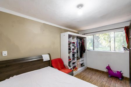 Casa à venda com 160m², 4 quartos e 1 vagaQuarto