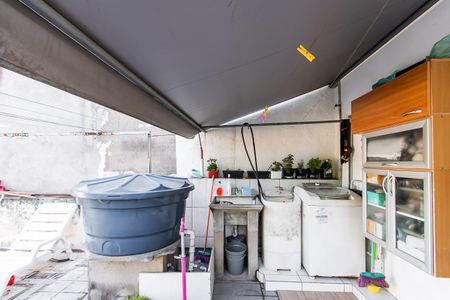 Casa à venda com 160m², 4 quartos e 1 vagaÁrea de Serviço