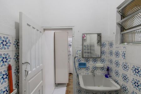 Casa à venda com 160m², 4 quartos e 1 vagaBanheiro