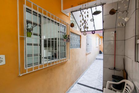 Casa à venda com 160m², 4 quartos e 1 vagaÁrea de Serviço