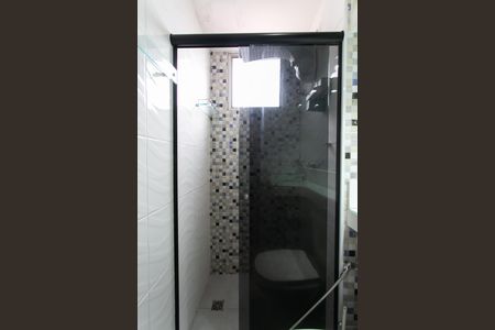 Apartamento para alugar com 50m², 2 quartos e 1 vaga Apartamento para alugar com 50m², 2 quartos e 1 vagaBanheiro social