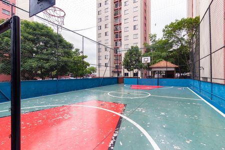 Apartamento para alugar com 50m², 2 quartos e 1 vaga Apartamento para alugar com 50m², 2 quartos e 1 vagaÁrea comum - Quadra