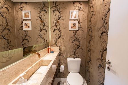 Apartamento à venda com 127m², 3 quartos e 2 vagas Apartamento à venda com 127m², 3 quartos e 2 vagasLavabo