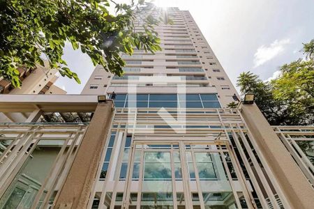 Apartamento à venda com 127m², 3 quartos e 2 vagas Apartamento à venda com 127m², 3 quartos e 2 vagasFachada