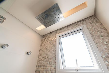 Apartamento à venda com 127m², 3 quartos e 2 vagas Apartamento à venda com 127m², 3 quartos e 2 vagasBanheiro da suíte 3