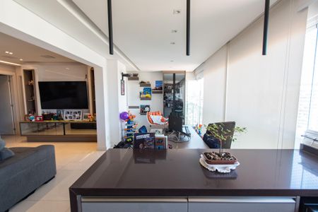 Apartamento à venda com 127m², 3 quartos e 2 vagas Apartamento à venda com 127m², 3 quartos e 2 vagasVaranda