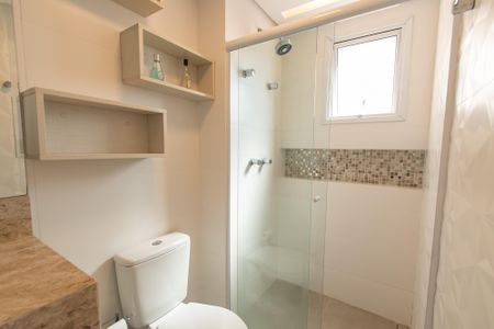 Apartamento à venda com 127m², 3 quartos e 2 vagas Apartamento à venda com 127m², 3 quartos e 2 vagasBanheiro da suíte 2